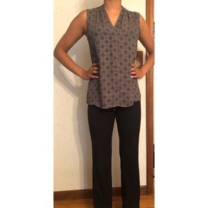 🍂🍁LOFT v neck blouse